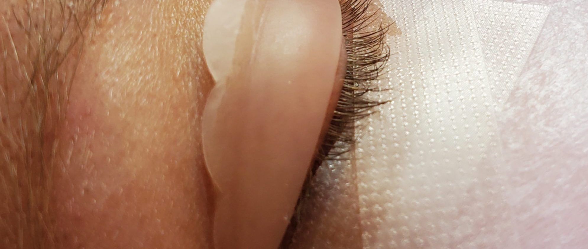 Lash lift and tint before image